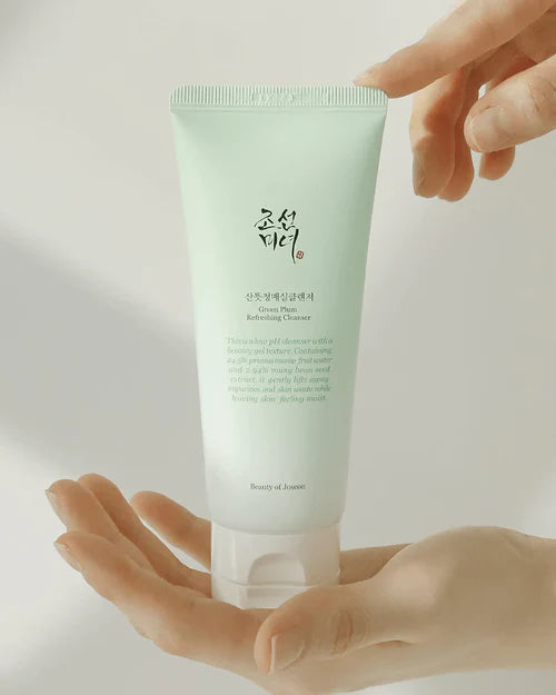 Green Plum Refreshing Cleanser - 100ml